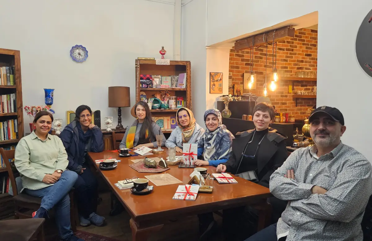 کلوپ هم‌خوانی لک‌لک